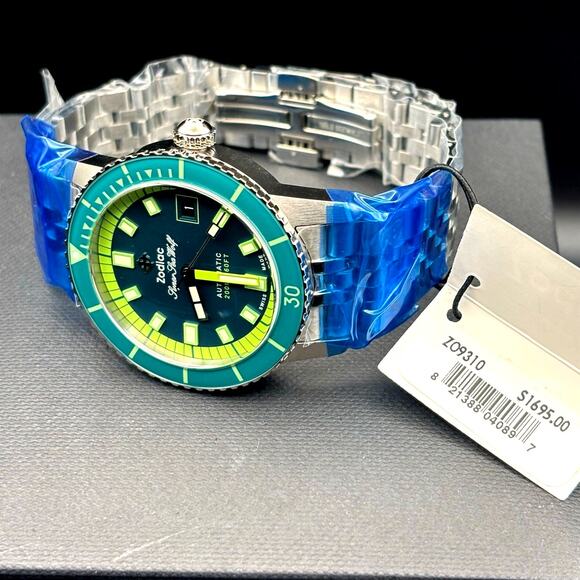 Zodiac Super Sea Wolf ZO9310 Automatic Diver Stainless Steel Jubilee Bracelet - Picture 7 of 17